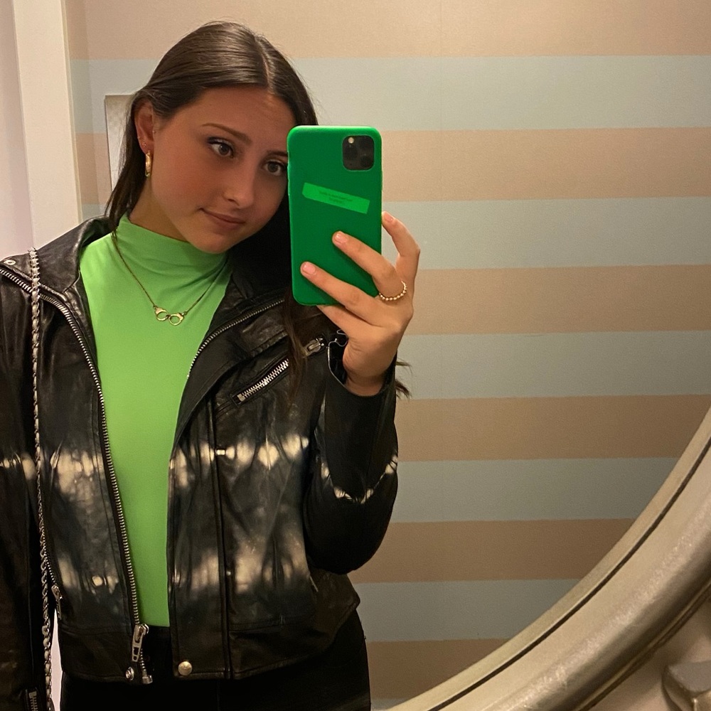 Meet your Posher, Baylee